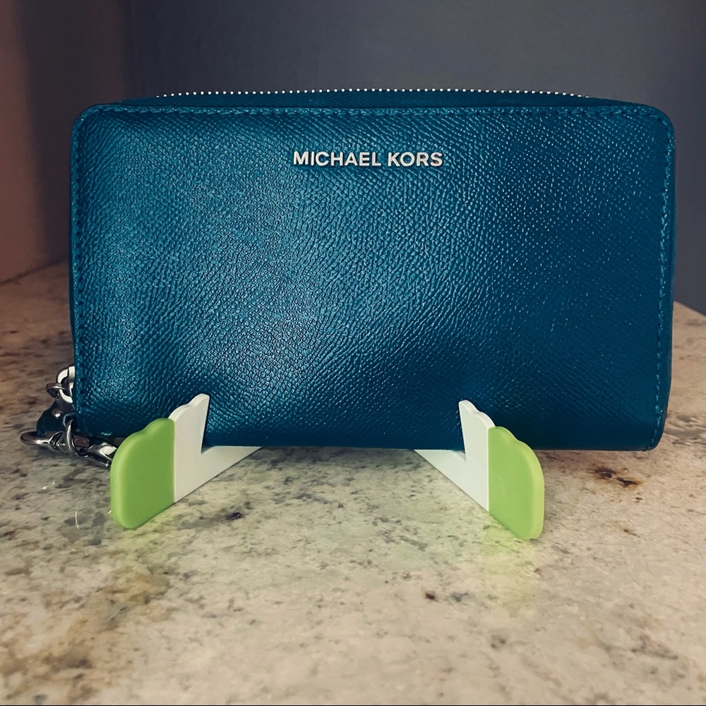 Micheal Kors Jet Set Travel Phone Case Wallet Duo
